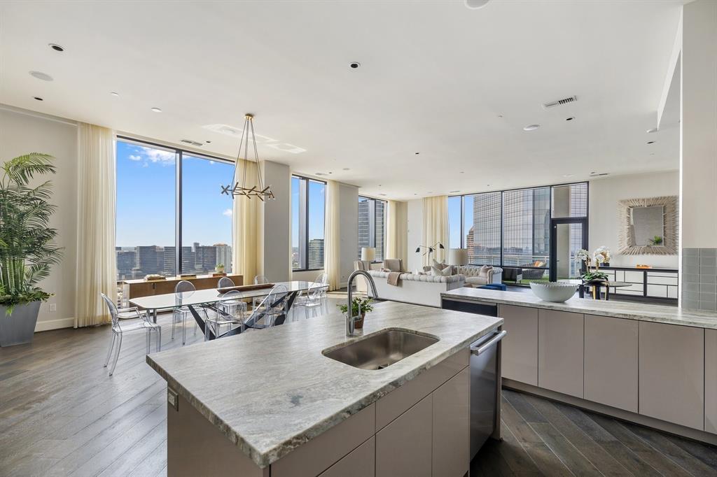 1409 Post Oak Boulevard #2702, Houston, Texas image 13