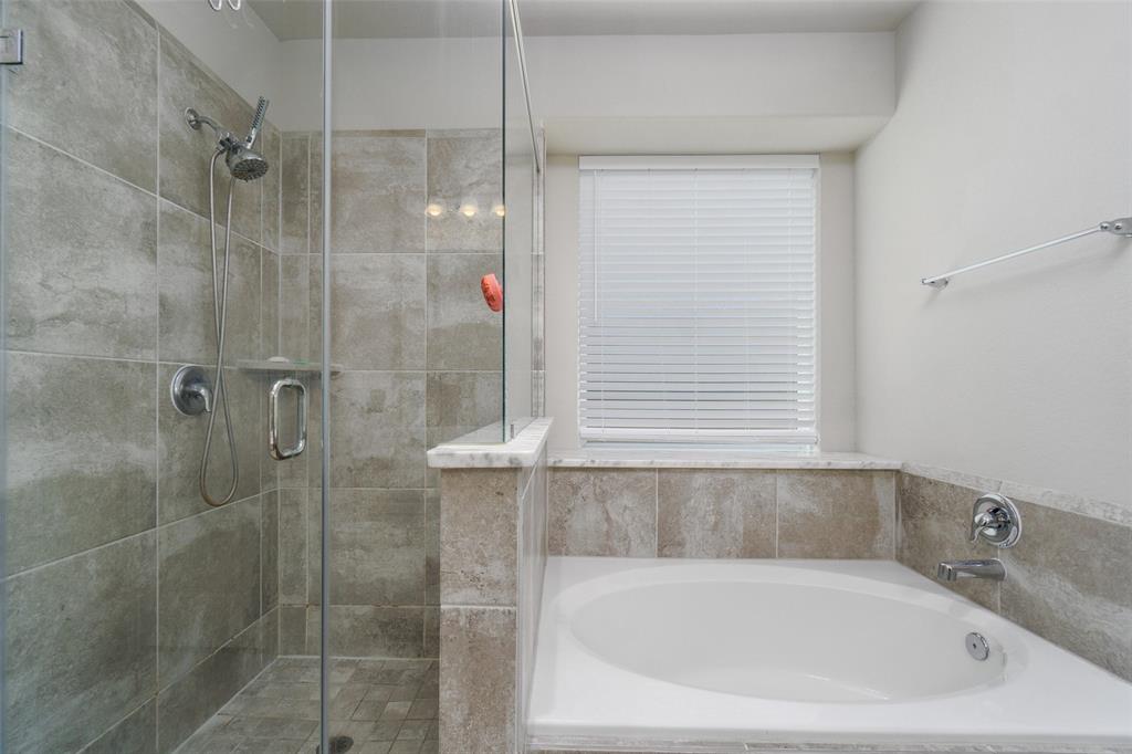 79 Carmel Drive, Manvel, Texas image 18