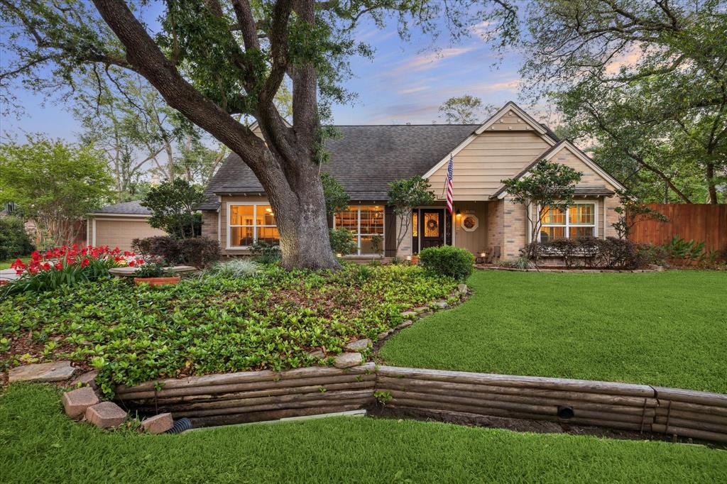 1302 Friarcreek Lane