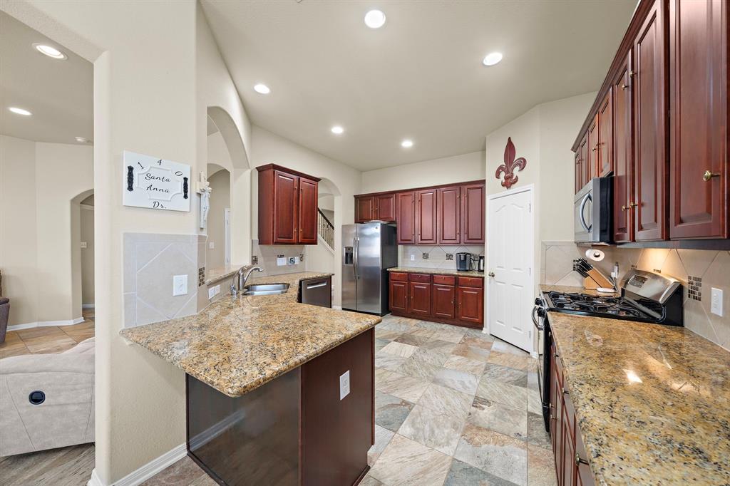 3505 Firenze Drive, Friendswood, Texas image 12