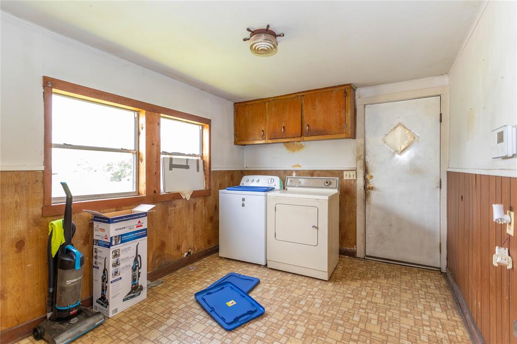 1201 Avenue C, Bay City, Texas image 11