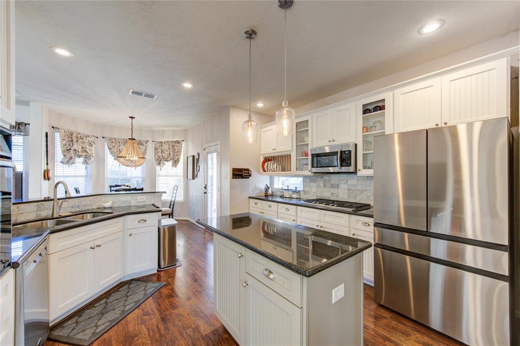 31318 Capella Circle, Tomball, Texas image 8