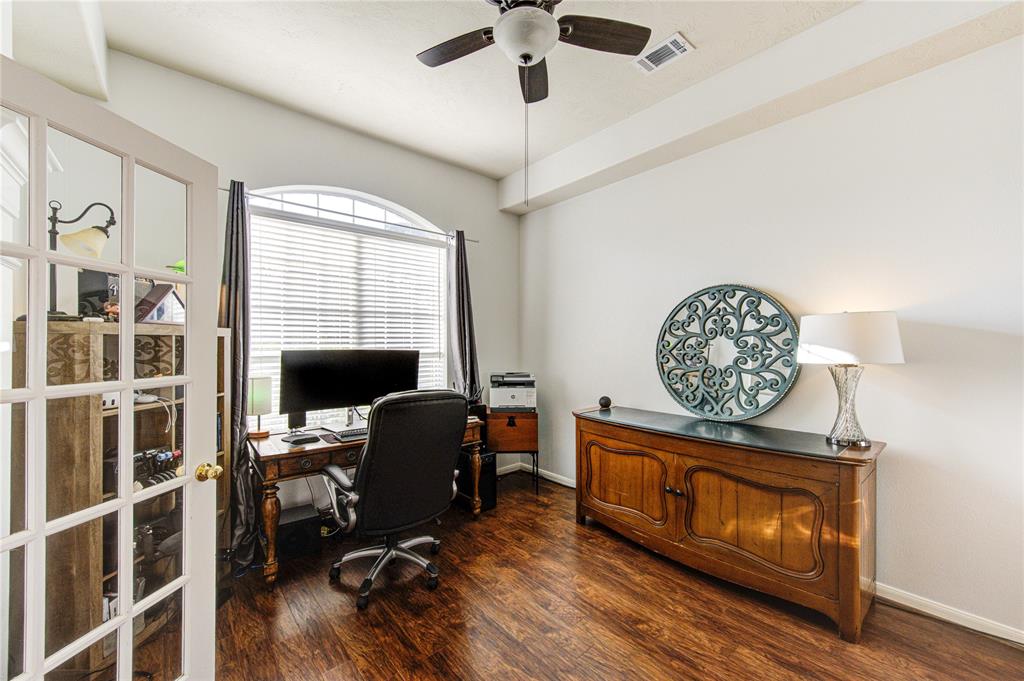 31318 Capella Circle, Tomball, Texas image 4