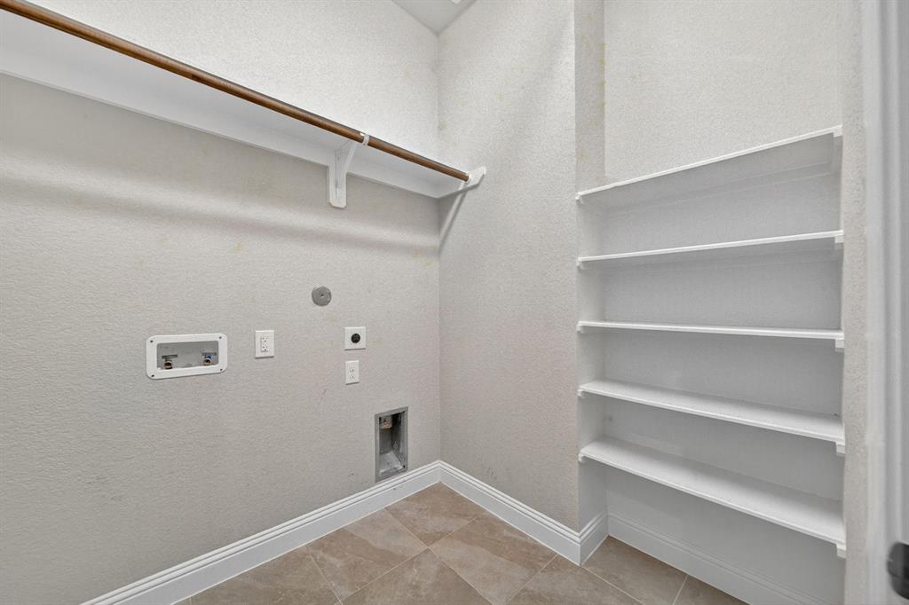 21714 Rose Maris Lane, Tomball, Texas image 10