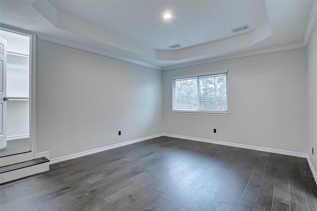 5807 Mountain View Drive, Houston, Texas image 38