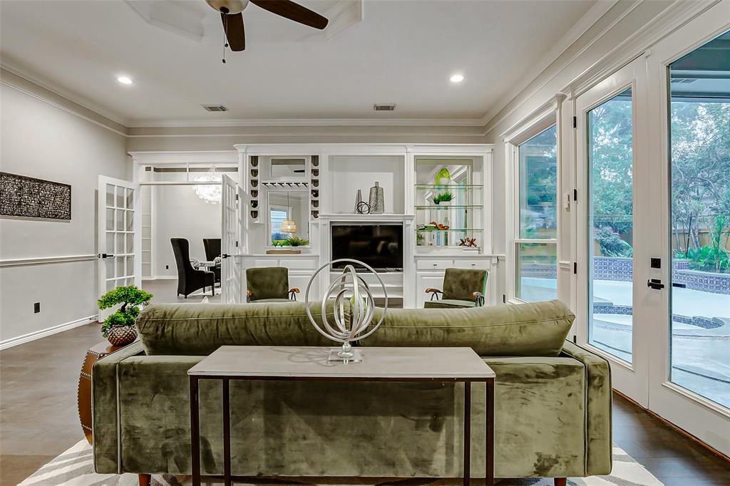 5807 Mountain View Drive, Houston, Texas image 8