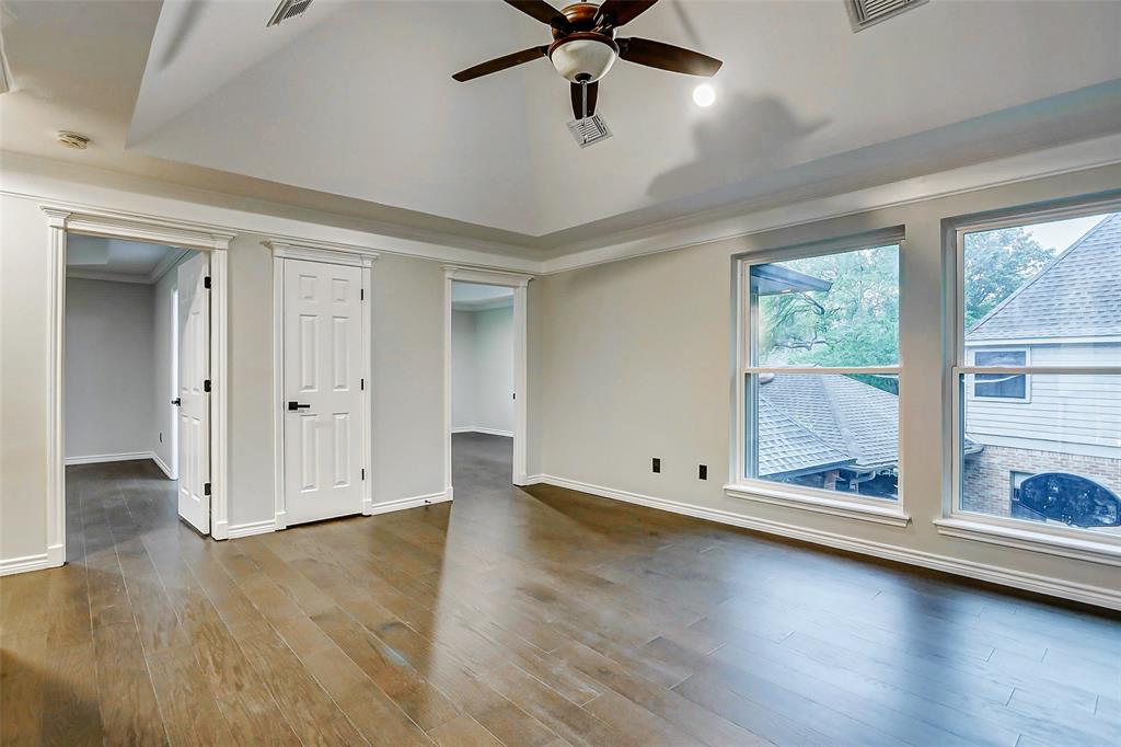 5807 Mountain View Drive, Houston, Texas image 31