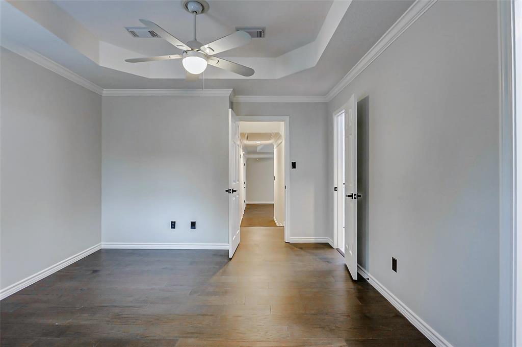 5807 Mountain View Drive, Houston, Texas image 42