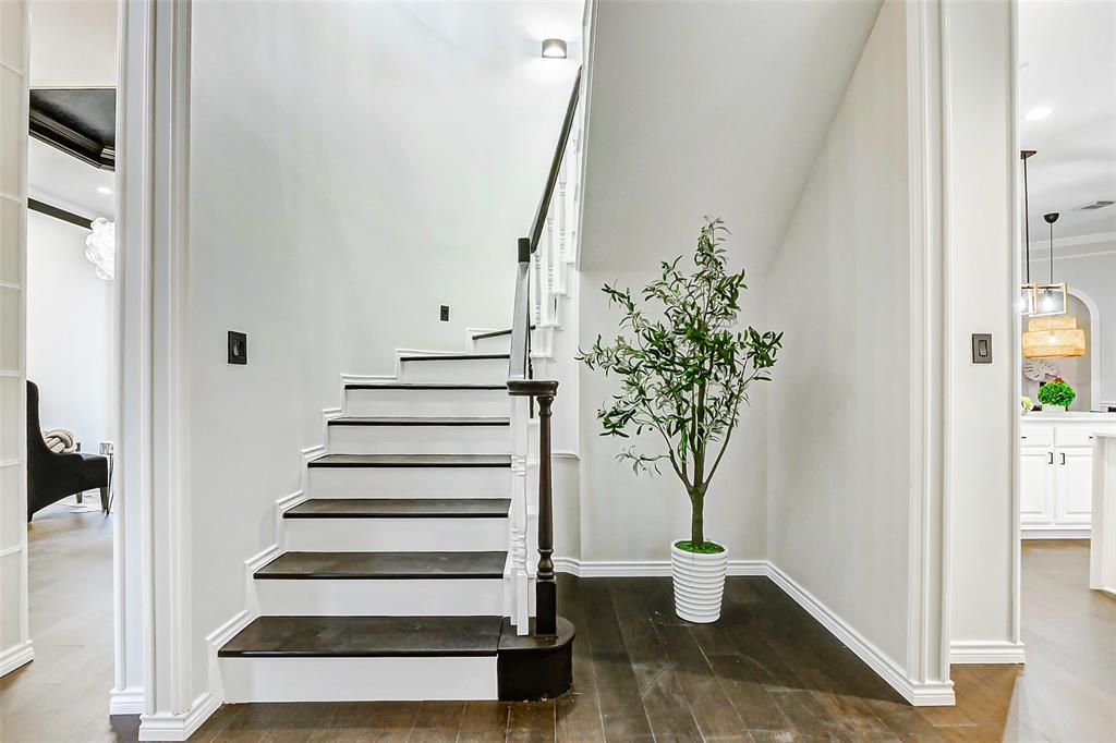 5807 Mountain View Drive, Houston, Texas image 29