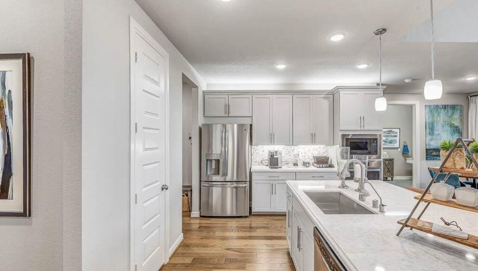 1576 River Point Drive, Friendswood, Texas image 22