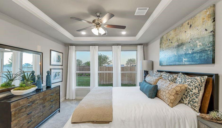 1576 River Point Drive, Friendswood, Texas image 11