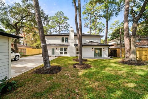 A home in Hunters Creek Village