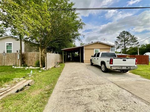 3629 County Road 870 Alvin TX 77511