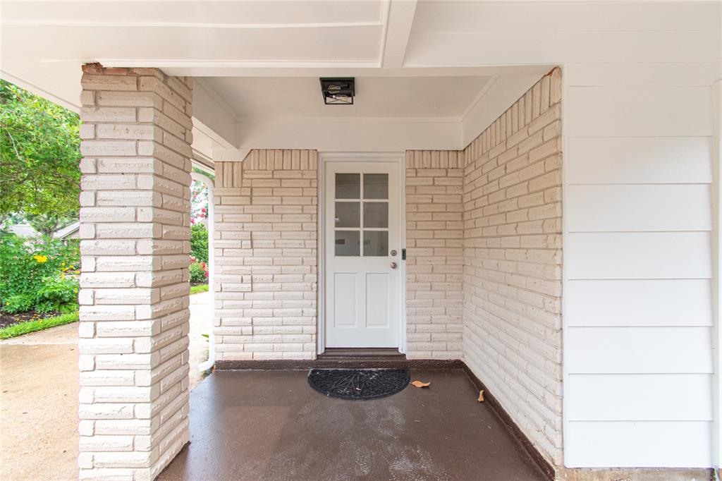 2806 Fairway Drive, Sugar Land, Texas image 37