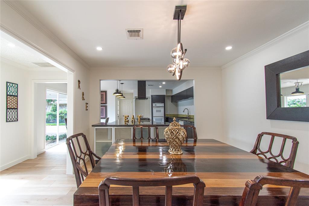 2806 Fairway Drive, Sugar Land, Texas image 14
