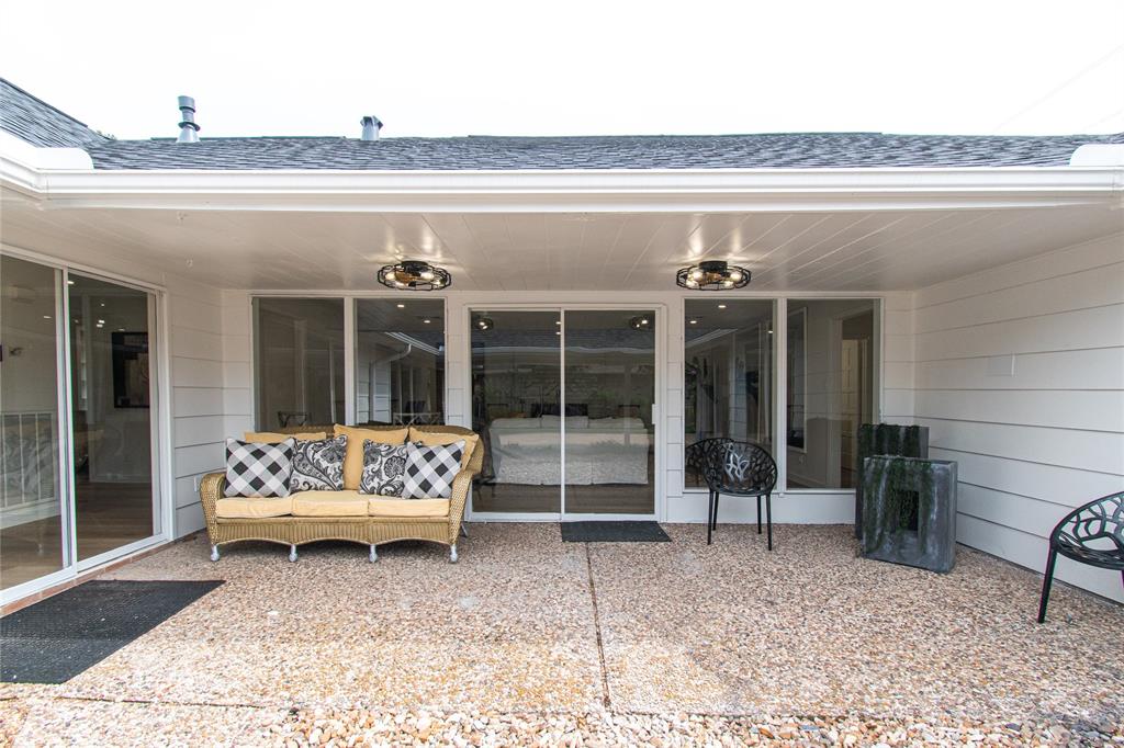 2806 Fairway Drive, Sugar Land, Texas image 22
