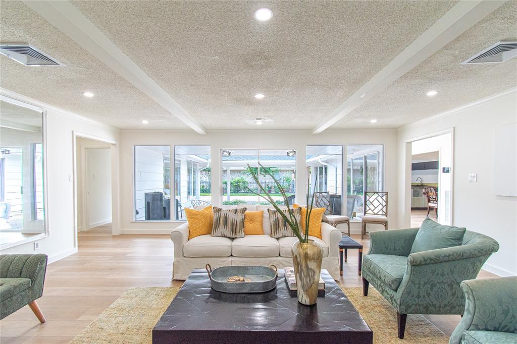 2806 Fairway Drive, Sugar Land, Texas image 18