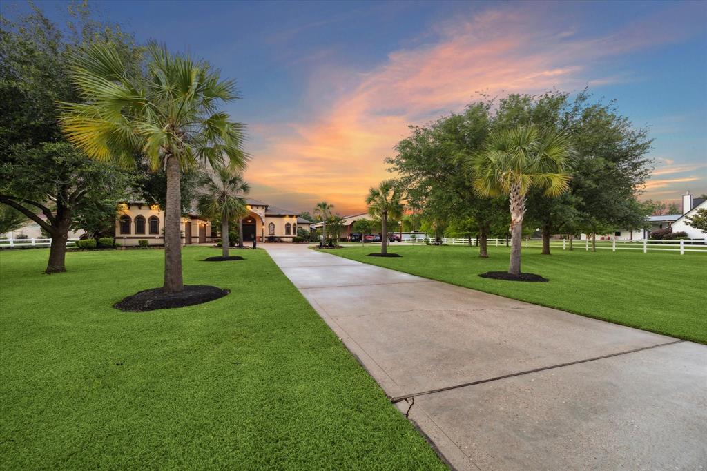 706 Saddle Creek Farms Drive