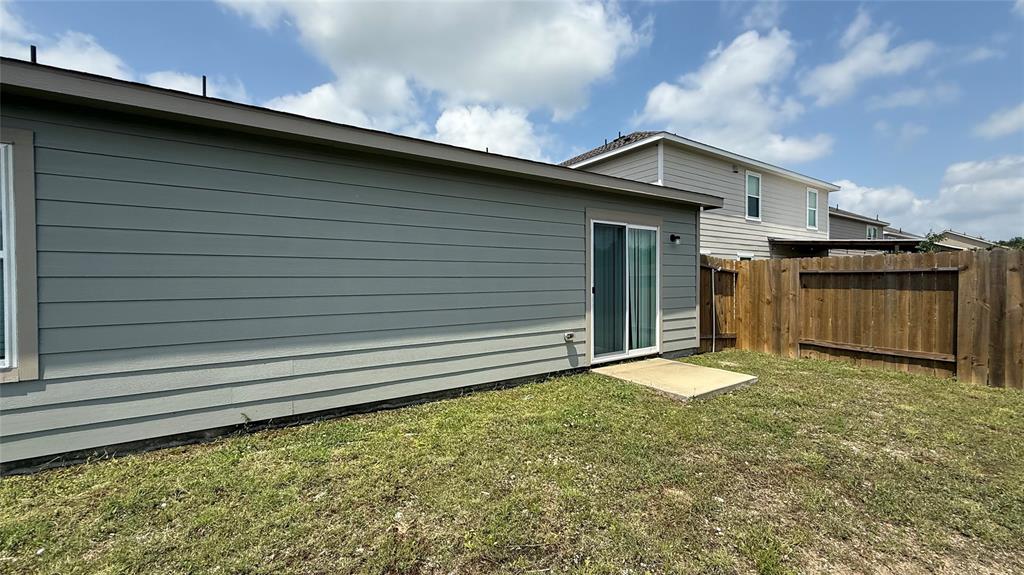 117 Avalon Drive, Huntsville, Texas image 9