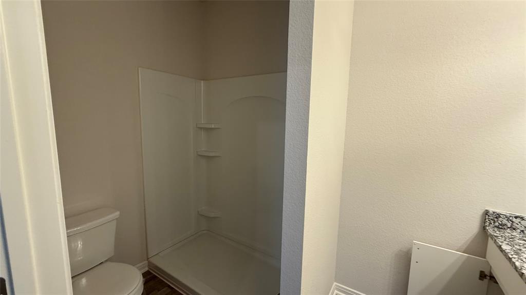 117 Avalon Drive, Huntsville, Texas image 15