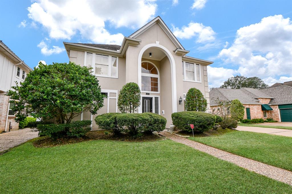 426 Lakeside Boulevard, Sugar Land, Texas image 3