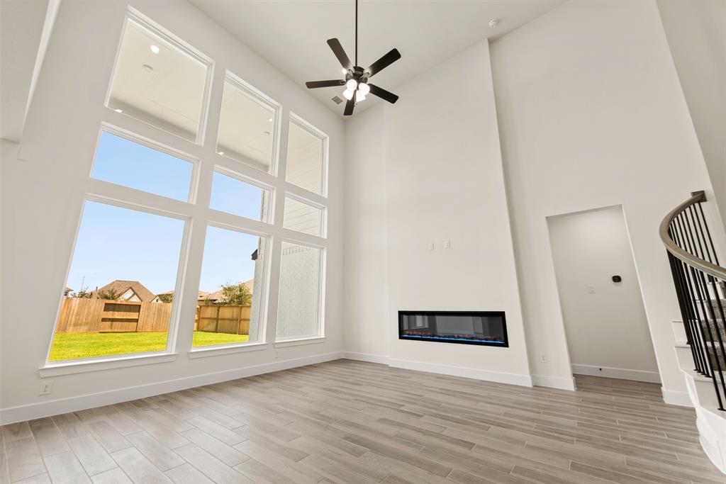 26302 Meadow Bliss Way
