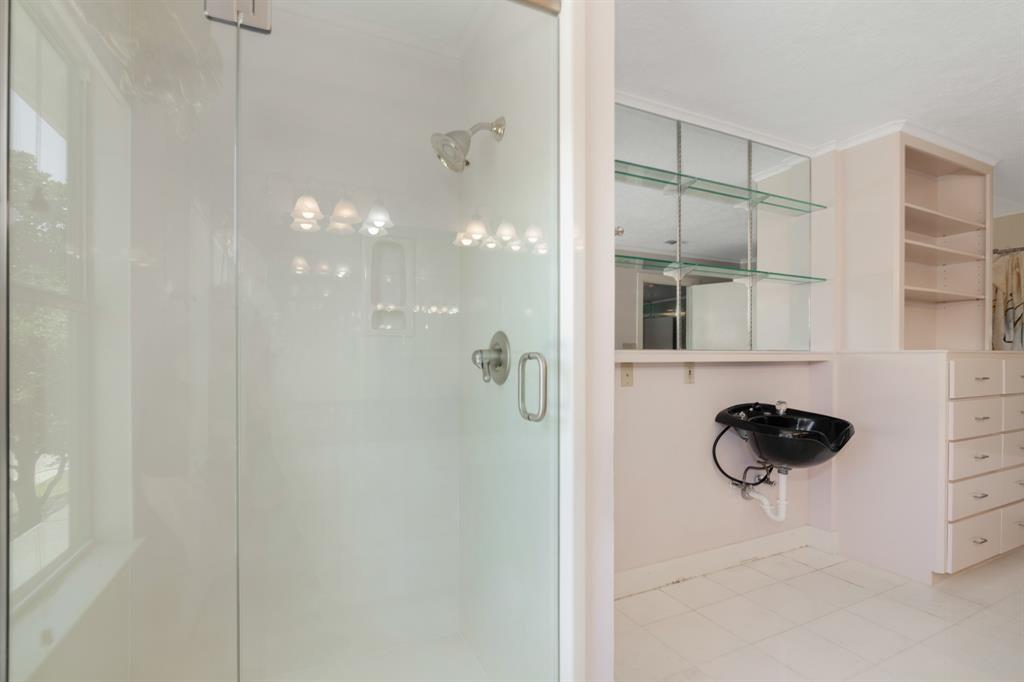 5 Colony Park Drive, Galveston, Texas image 36