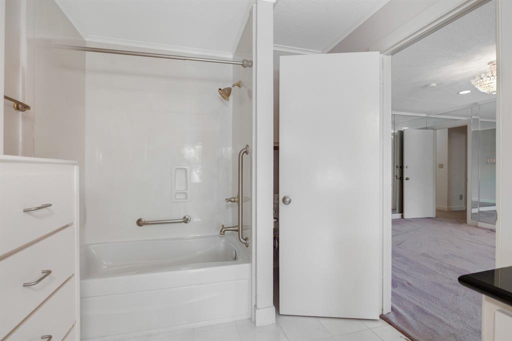 5 Colony Park Drive, Galveston, Texas image 37