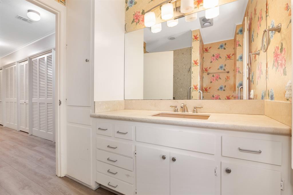 5 Colony Park Drive, Galveston, Texas image 30