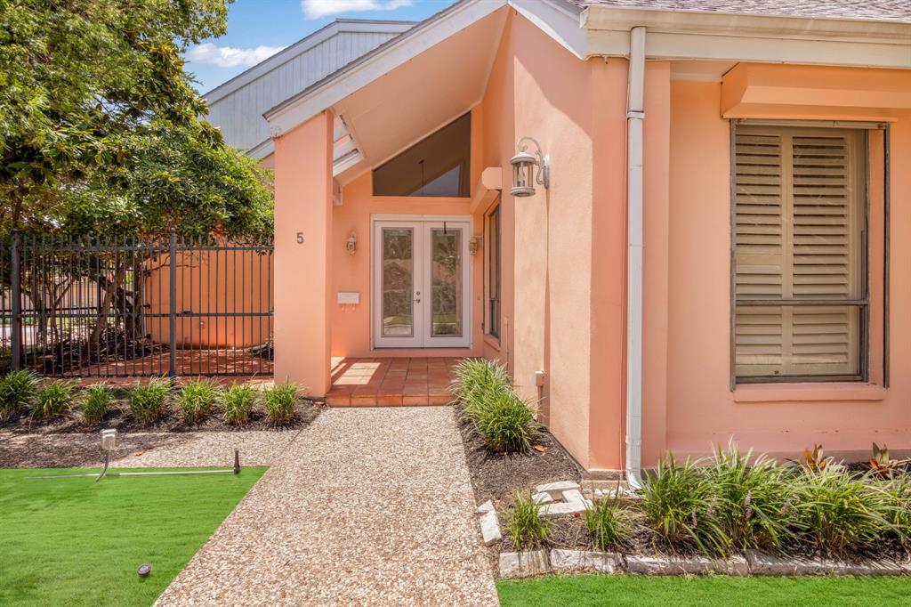 5 Colony Park Drive