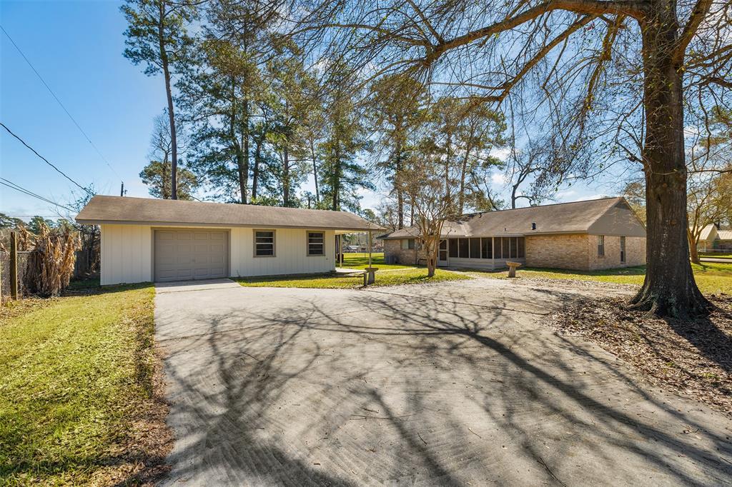 16526 Walnut Springs Lane