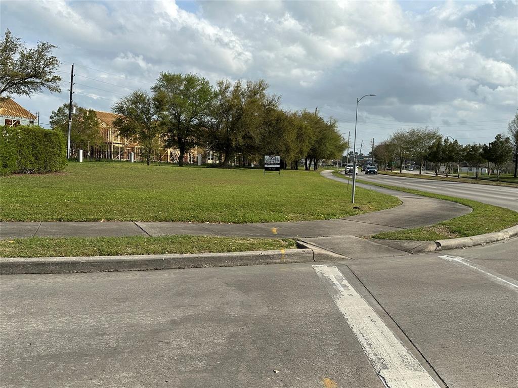 00 Cullen Parkway, Pearland, Texas image 4