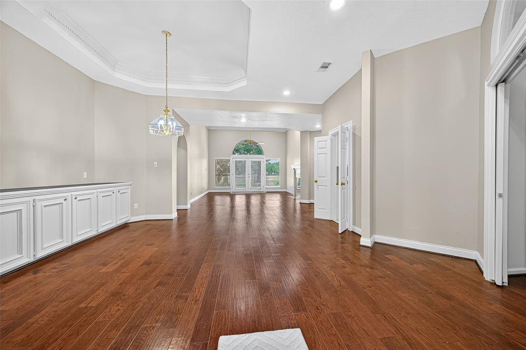 38 Kelliwood Courts Circle