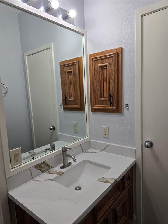 12203 Ashley Circle Drive, Houston, Texas image 37
