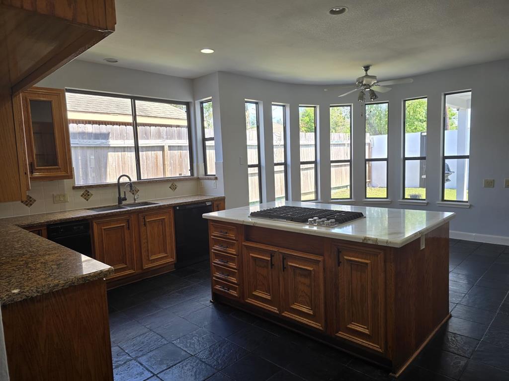 12203 Ashley Circle Drive, Houston, Texas image 39