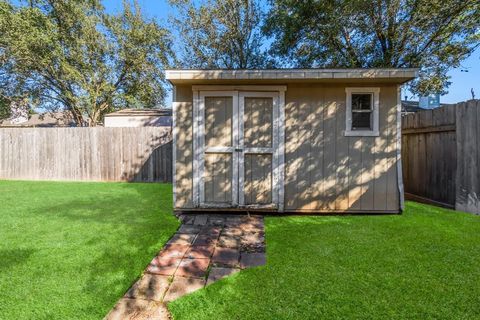 A home in Conroe