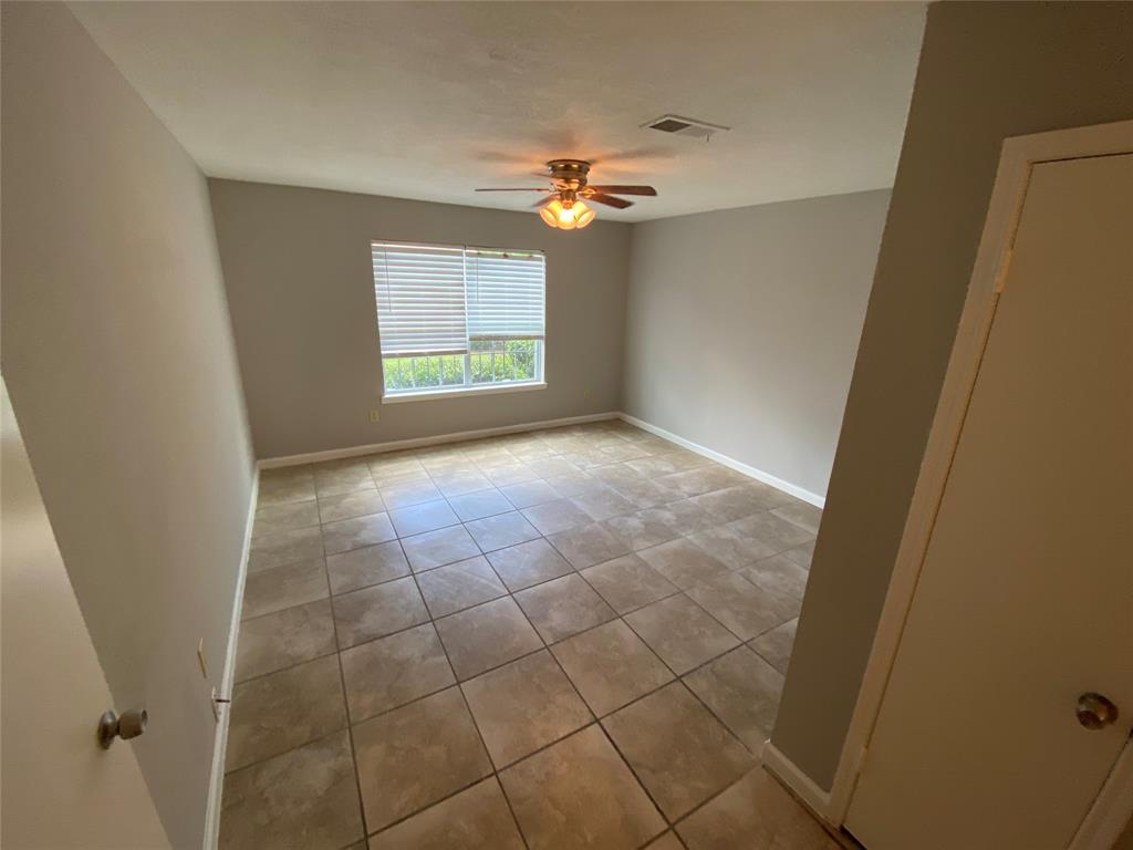 10946 Bexley Drive #946, Houston, Texas image 11
