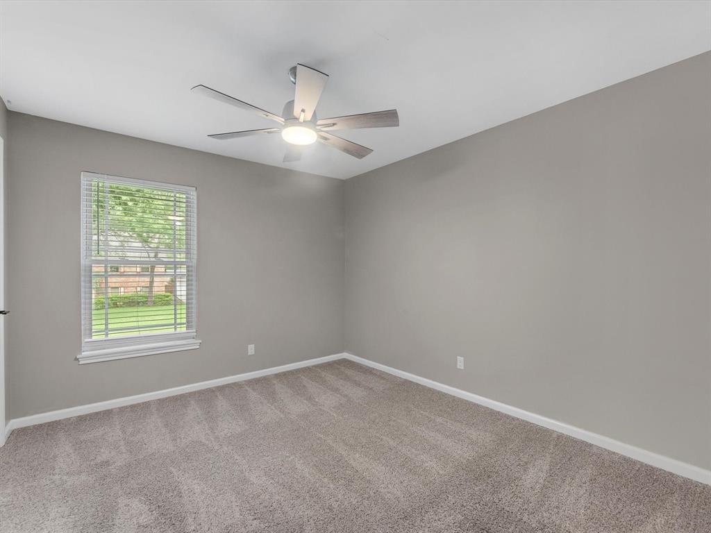 8211 Glencliffe Lane, Houston, Texas image 22