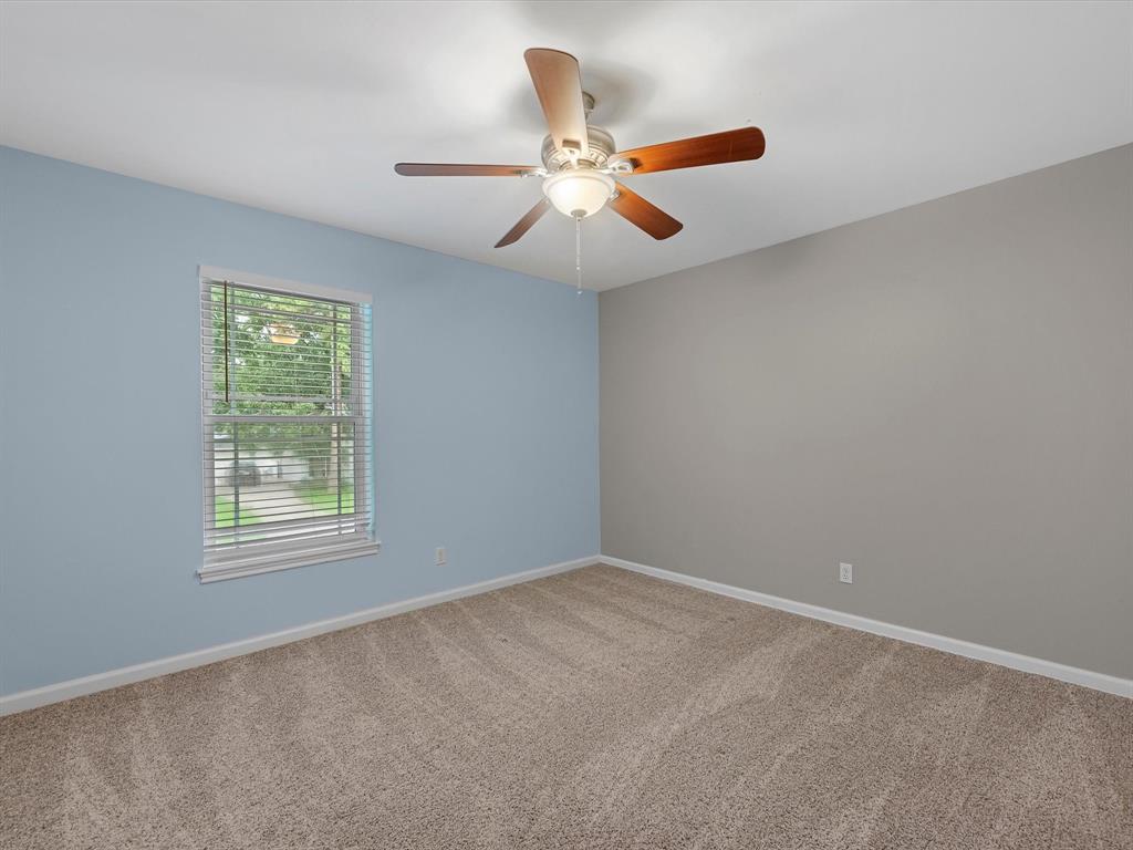 8211 Glencliffe Lane, Houston, Texas image 25
