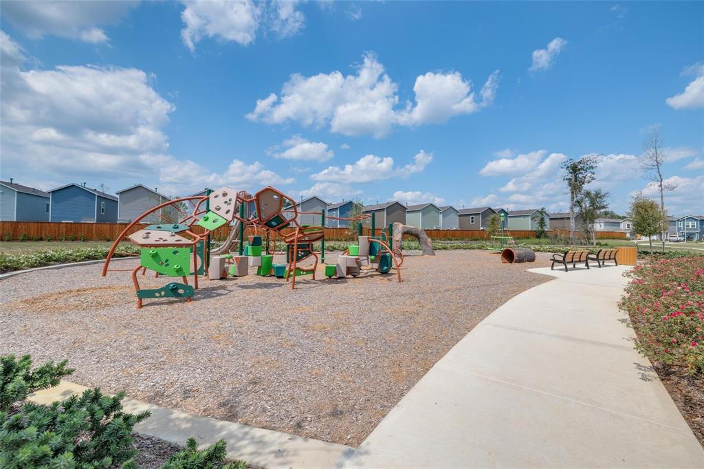 18005 Pizzone Lane, New Caney, Texas image 34