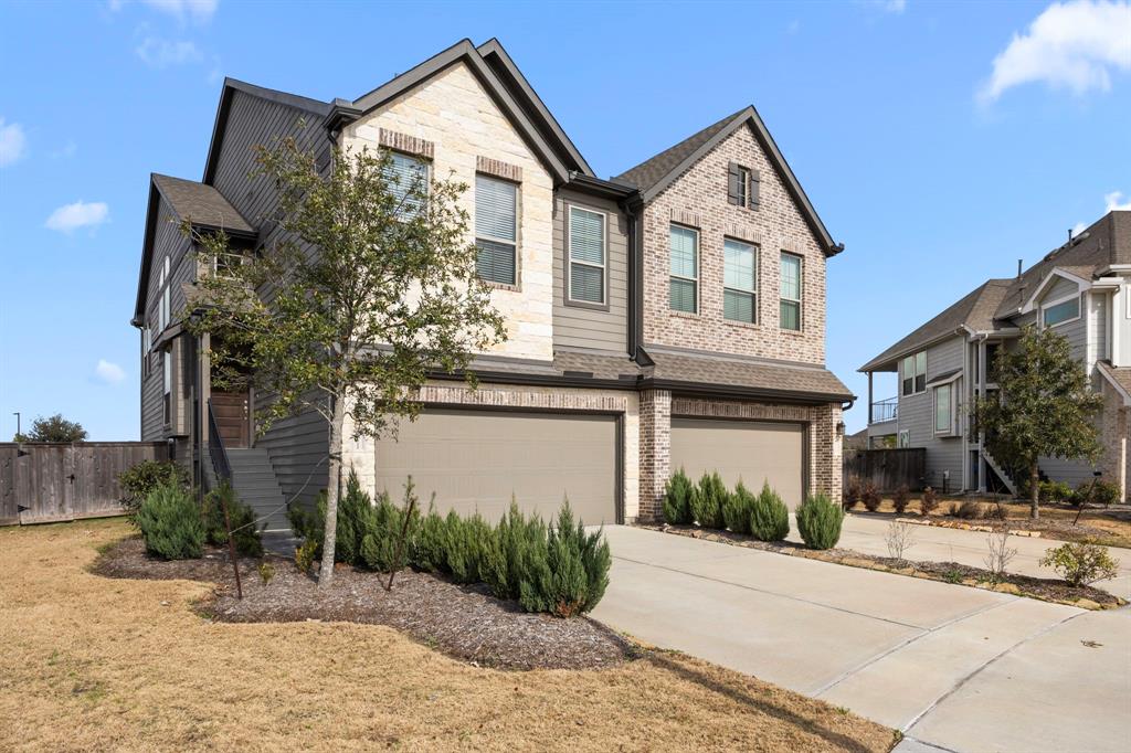 15122 Cougar Overlook Court, Cypress, Texas image 2