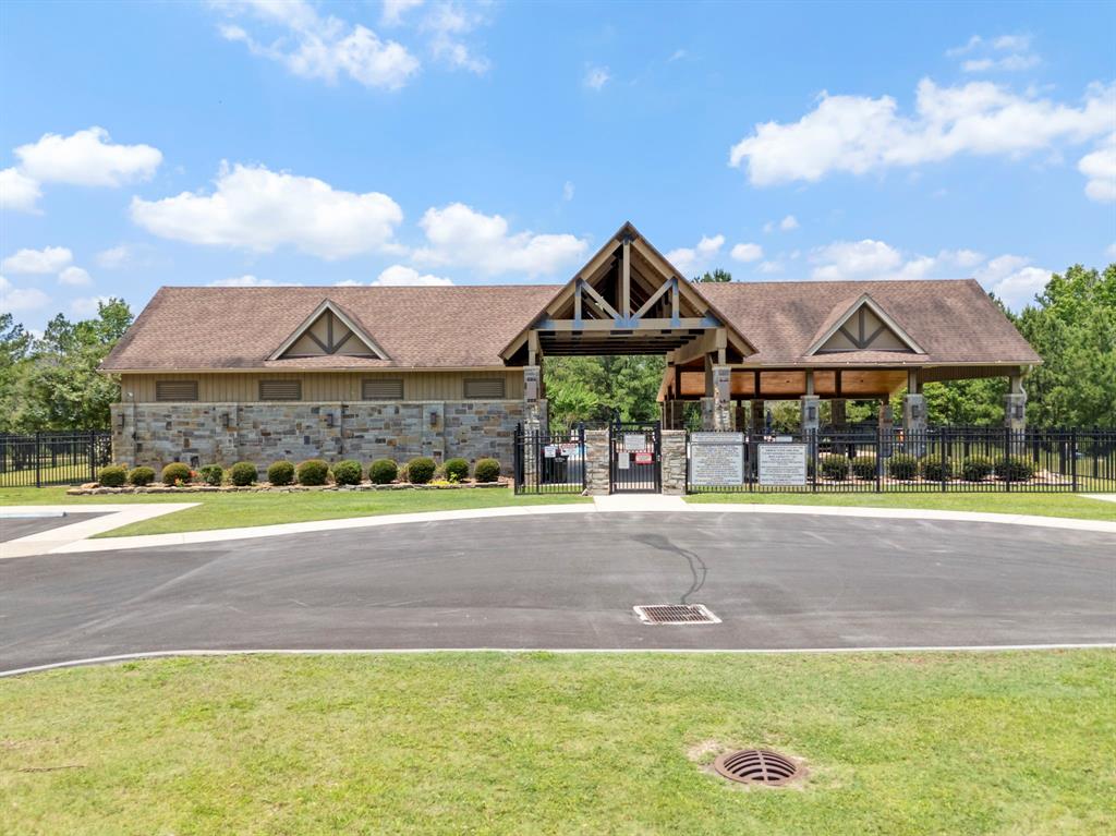 26219 Misty Manor Lane, Montgomery, Texas image 12