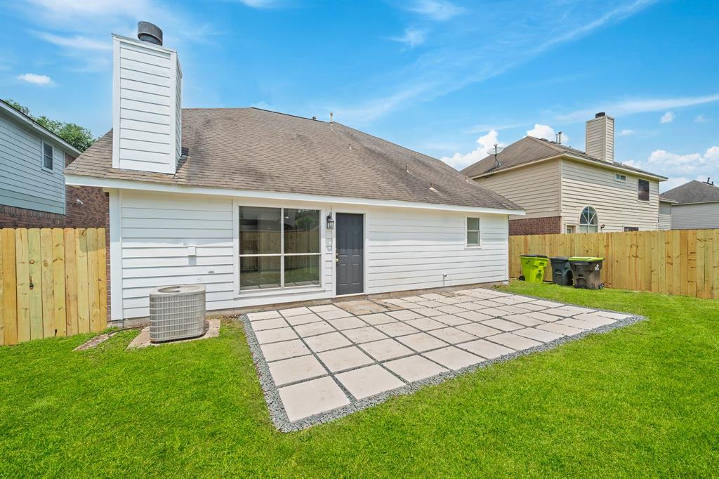 1927 Village Park Drive, Missouri City, Texas image 38