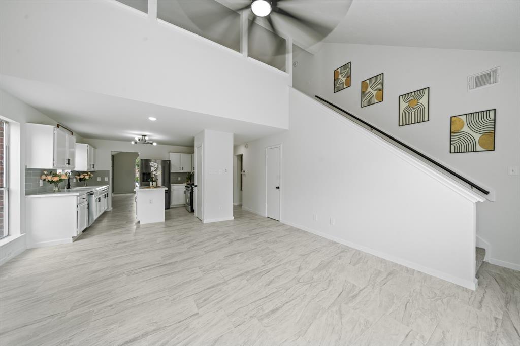 1927 Village Park Drive, Missouri City, Texas image 12