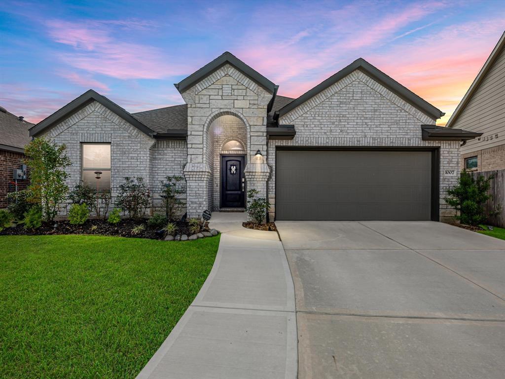 1007 Awning Court, Crosby, Texas image 1