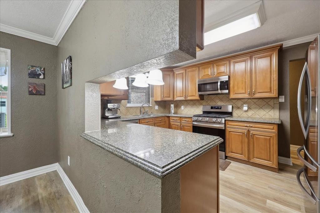 985 Sunnyside Dr Dr, Bridge City, Texas image 13