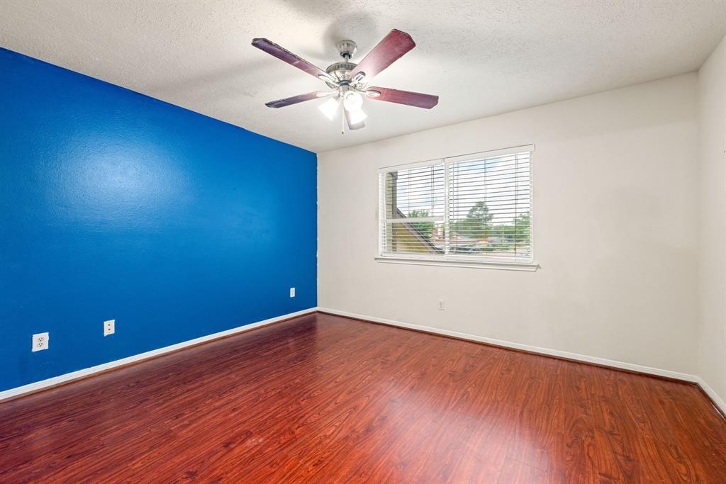 1881 Country Village Boulevard #B, Humble, Texas image 7