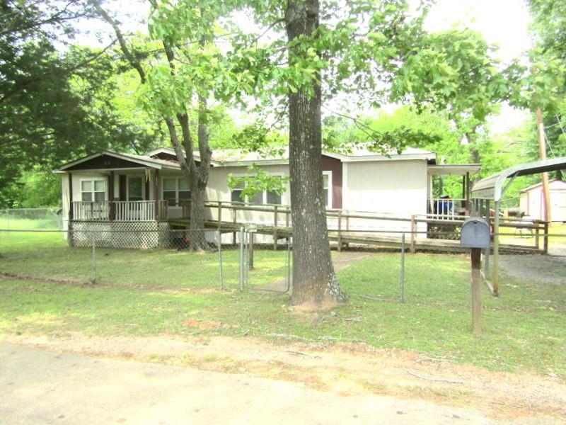 1541 S Sycamore Street, Crockett, Texas image 1