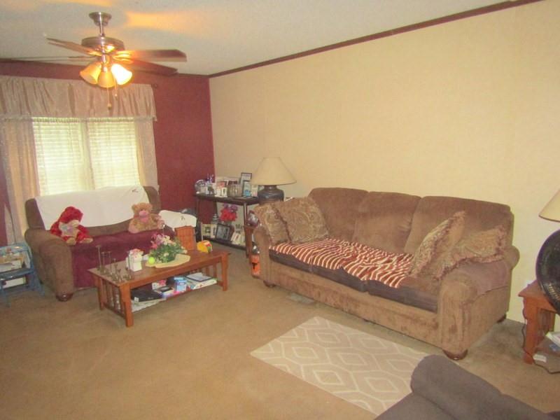 1541 S Sycamore Street, Crockett, Texas image 11