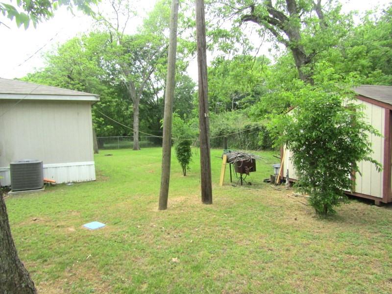 1541 S Sycamore Street, Crockett, Texas image 22